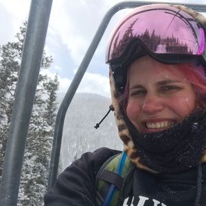 Meet your Posher, Angela